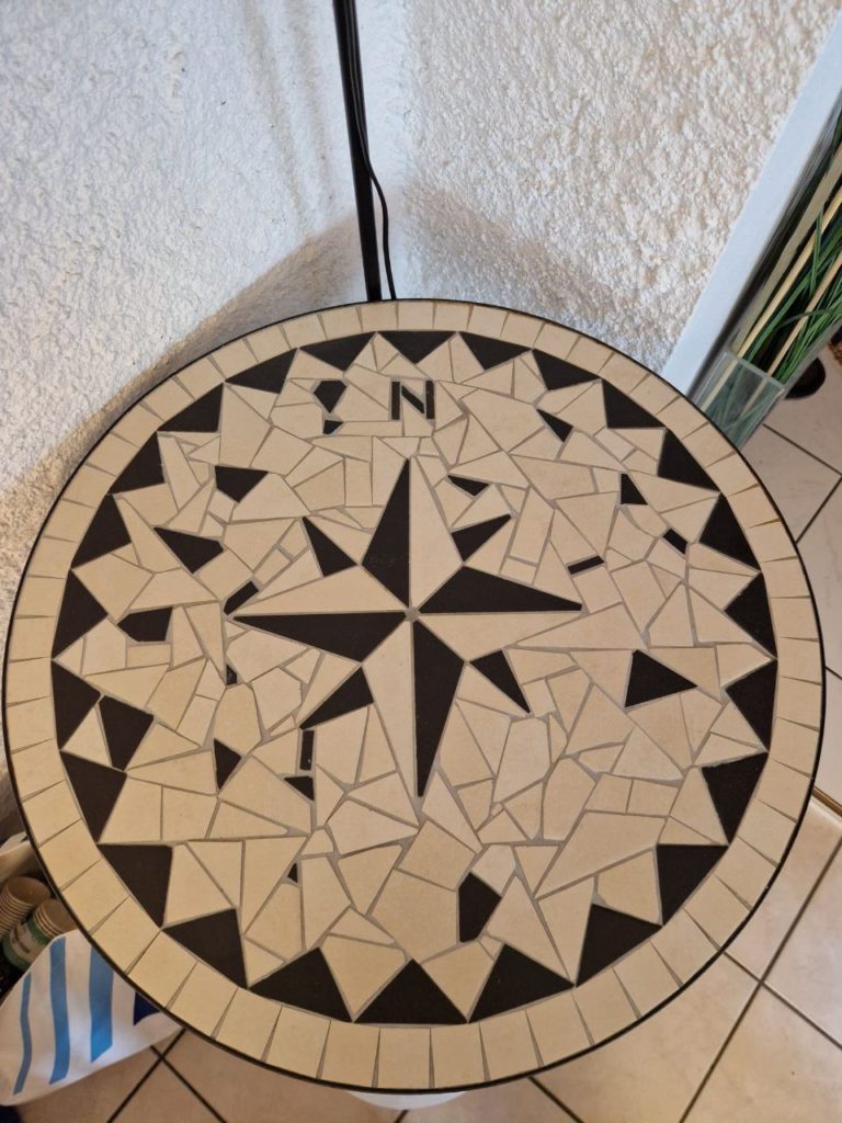 Table mosaïque